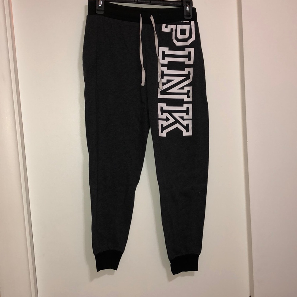Gray fleece-lined PINK sweatpants